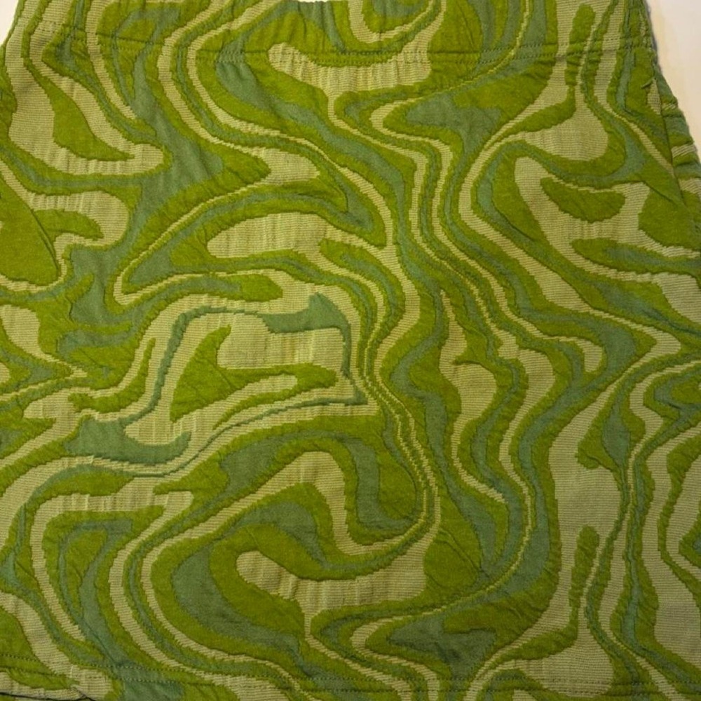 Forever 21 green and light green swirled Mini skirt size L - Picture 3 of 5